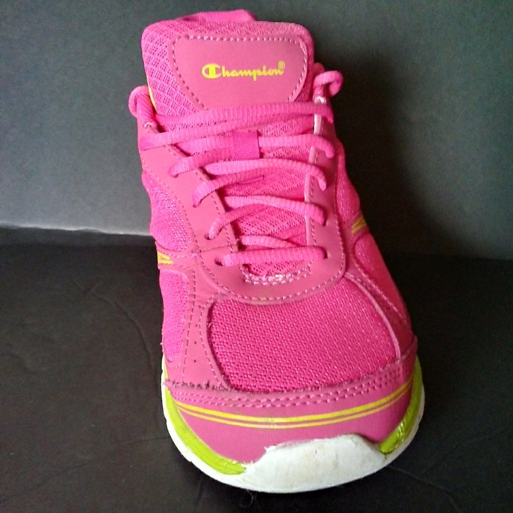 Champion Women's 9.5 Athletic Shoe EUC Pink/ Lime